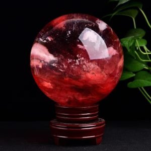 Goodsright Decor Natural Red Smelting Quartz Gemstone Ball Healing Crystal Sphere with Wooden Stand Home feng Shui Ornaments (M(Diameter 8CM/3.14inch))
