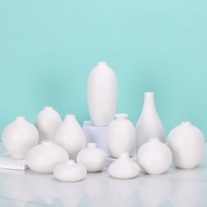 51xa6IsoxSL._AC_SL1500 Goodsright Decor Bud Vases Set of 12 - White Ceramic Bud Vases in Bulk Dining Table Centerpieces, Cute Mini Small Flower Vase for Pampas Grass&Single Flower Decor, Ideal Wedding Window Sill Aesthetic Desk Decor