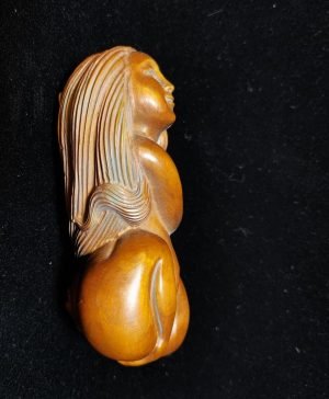 61NW6LKPGwL._AC_SL1200 Goodsright Decor Vintage Wooden Sculpture Statuette Figures Home Decor Sexy Woman Carving Beauty People Classy Female Statue Naked Christmas Ornaments Good Luck Boxwood