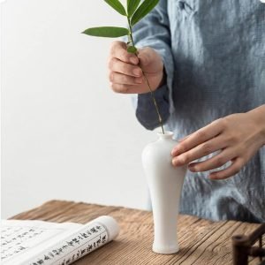 Goodsright Decor 7.4" H Chinese Minimalist Ceramic Vases, Floral Bud Vase, Dried Flower Arrangement Art Modern Vase Water Bottle for Home Office, White 8