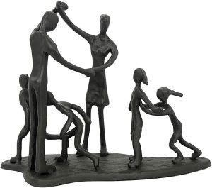 Goodsright Decor Rustic Family Figurines, Cast Iron Art Home Decoration Statue with Gift Card for Anniversary Birthday (Family of Four Carrying)