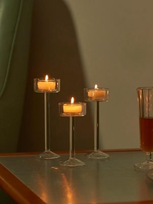 Goodsright Decor 6 Pieces Glass Candleholders Tea Light Candle Holders Clear Wedding Hurricane Tall Elegant Ideal for Dining Party Home Decor Parties Table Settings Gifts