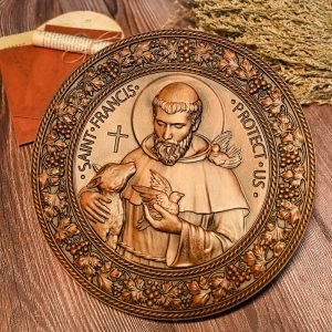81JUzvhY0eL._AC_SL1000 Goodsright Decor St. Francis Wood Carving Ornament Religious Idol Natural Wood Carving Wall Decor Pendant Desk Wooden Ornament Home Decor (200 * 200 * 18mm)
