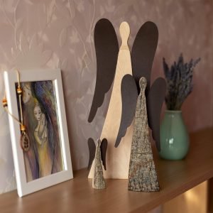 81ivQcx2X6L._AC_SL1500 Goodsright Decor Wooden Guardian Angel Figurines for Love, Peace, Inspiration - Remembrance Angel Collectible Statue - Christmas Wood Angel Decor - Rustic Angel Gift in Memory of Loved Ones - Medium