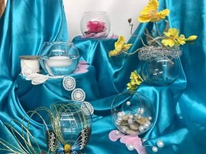 Goodsright Decor Rose Bowls (Set of 6) and Flower Guide Booklet - Glass Round Vases for Weddings, Events, Decorating, Arrangements, Flowers, Office, or Home Decor.