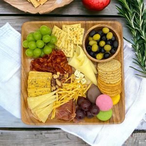 91Ccrt4YNdL._AC_SL1500 Goodsright Decor Acacia Wood Dinner Plates - Rustic, Eco-Friendly Square Set of 4 Durable Wooden Plates for Dining, Handmade Unique, Natural, Sustainable Dinnerware, Size: 10" x 10"